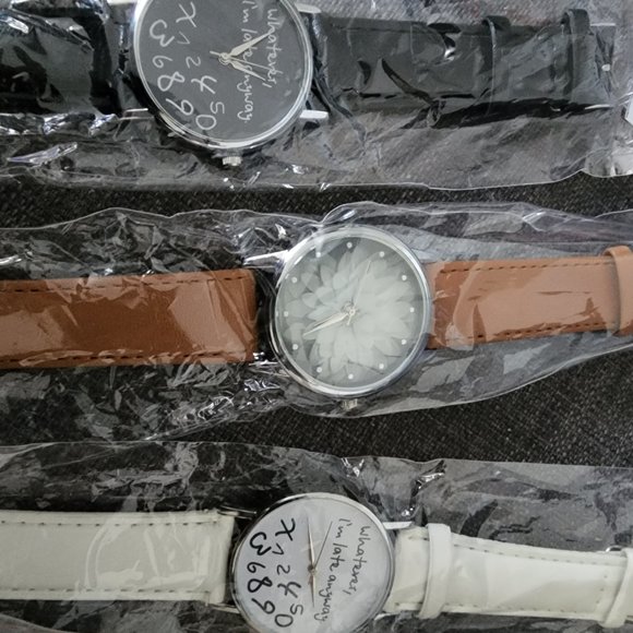 New and used watched - Picture 2 of 3